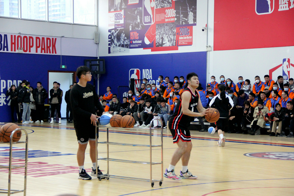 第三屆“潔晶杯”籃球邀請賽圓滿收官